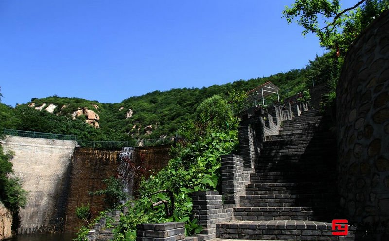 懷柔百泉山1日團建拓展活動方案