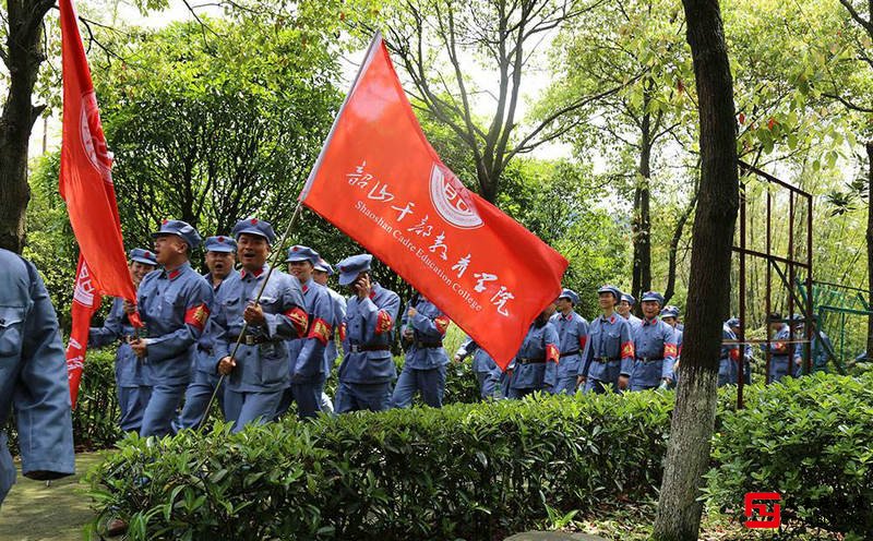 紅色運(yùn)動會主題1天團(tuán)建拓展活動方案 紅色運(yùn)動會主題1天團(tuán)建拓展活動方案